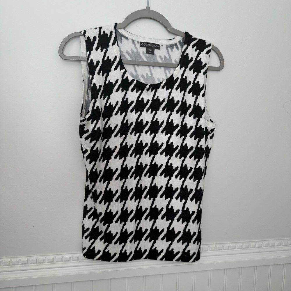 #40 Lightweight Sweater Vest Houndstooth